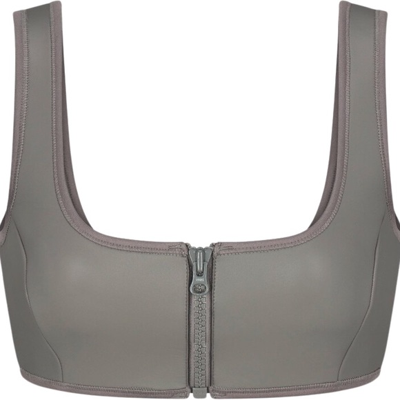 SKIMS 🌸Rubberized Scuba🌸 Swim Scoop Neck Bikini Top | Grey Chalk - Picture 9 of 12